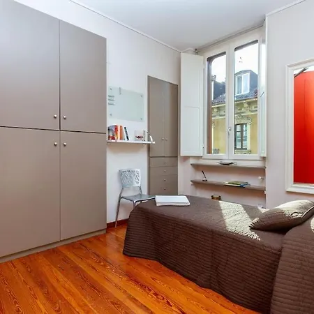 Little Oleandra - * Torino