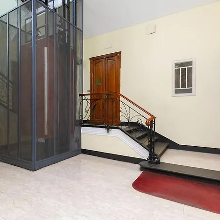 Little Oleandra - * Turin