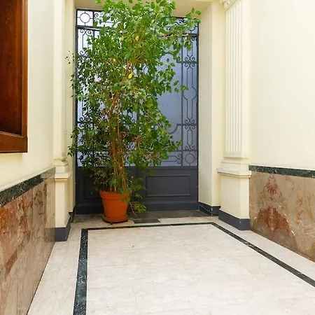 Little Oleandra - Turín